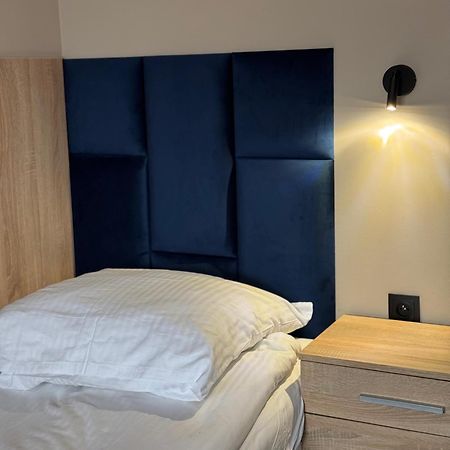 Hotel Zodiak Sucha  Екстериор снимка