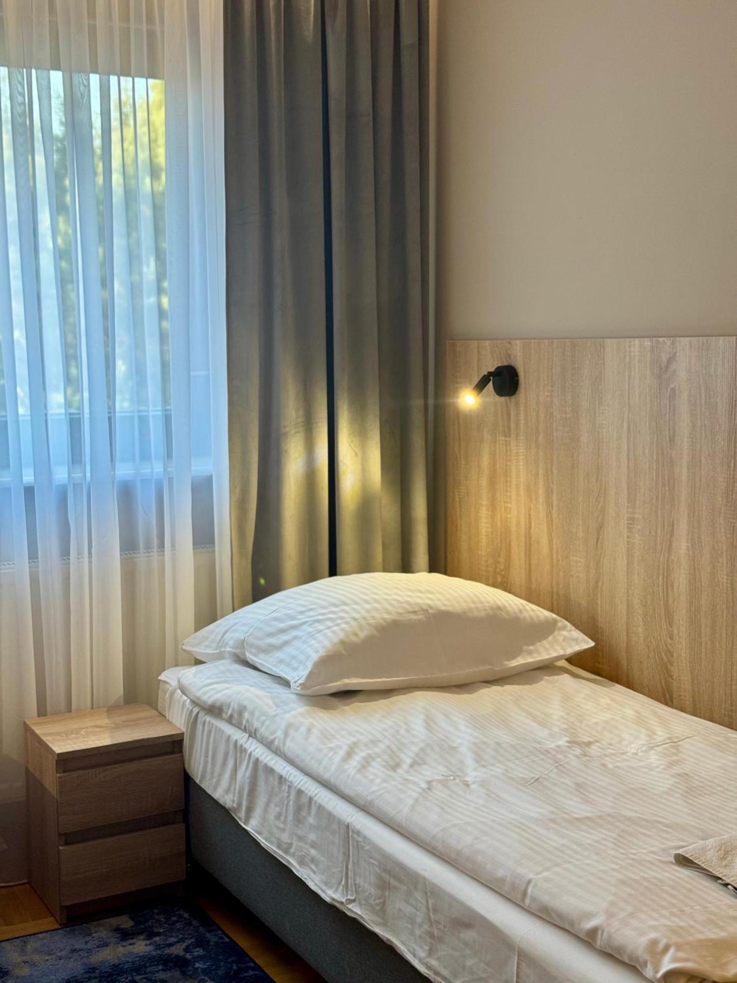 Hotel Zodiak Sucha  Екстериор снимка