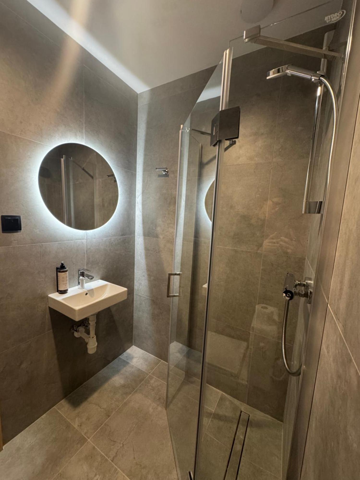 Hotel Zodiak Sucha  Екстериор снимка